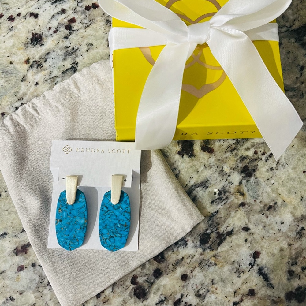 Kendra Scott Earrings